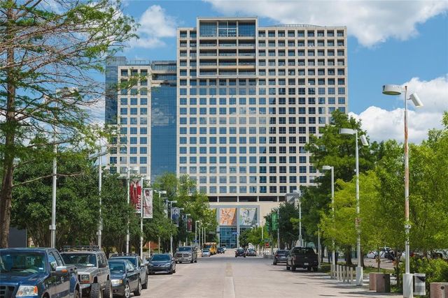 1717 Arts Plaza 2112, Dallas, TX 75201