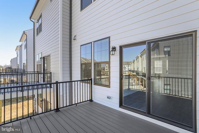 421 ENSEMBLE WAY, Frederick, MD 21701