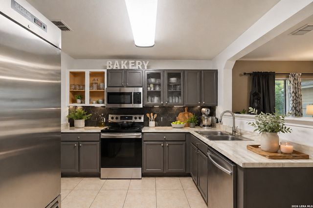 307 Cedron Chase, San Antonio, TX 78253