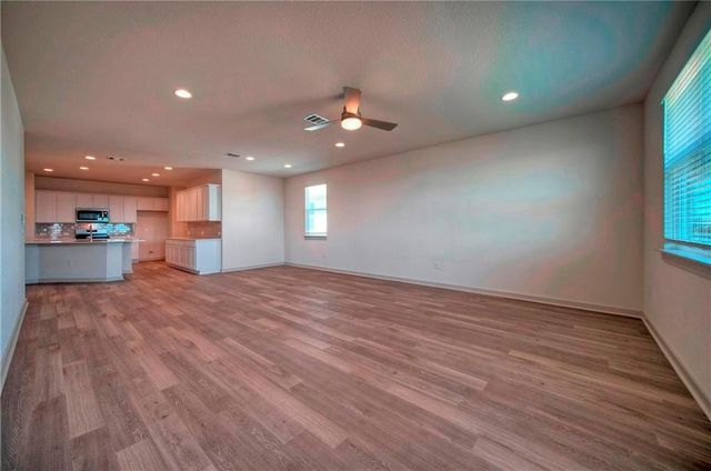 7920 City Top BLVD, Austin, TX 78724