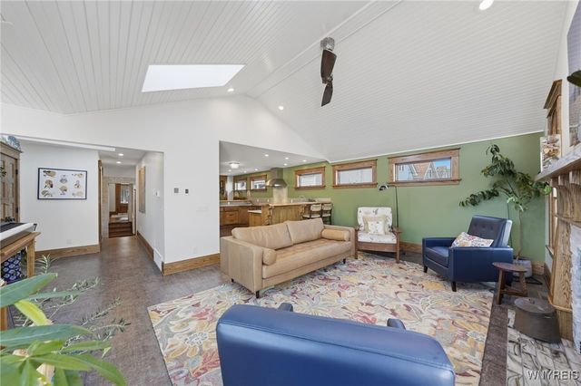 93 North End Avenue, Tonawanda, NY 14217