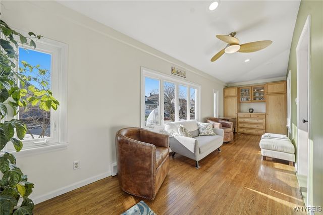 93 North End Avenue, Tonawanda, NY 14217