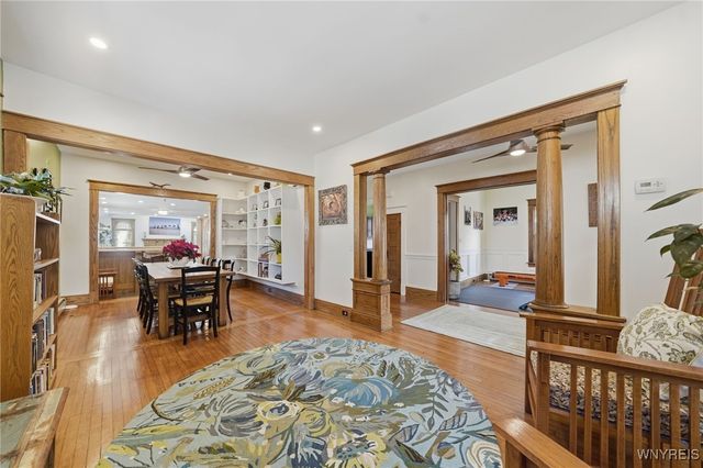 93 North End Avenue, Tonawanda, NY 14217