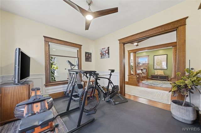 93 North End Avenue, Tonawanda, NY 14217