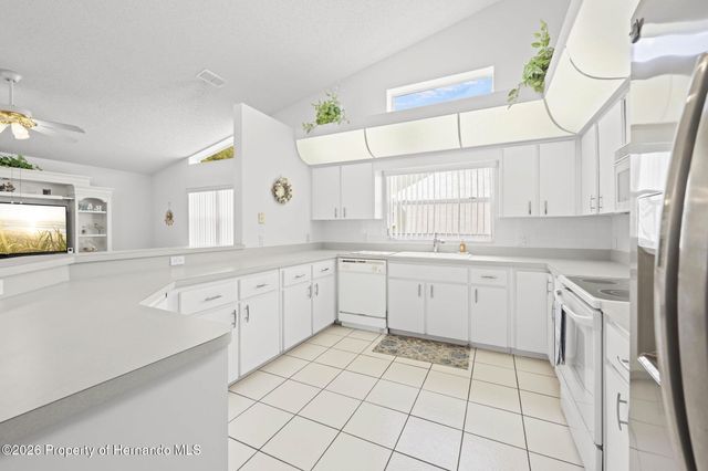 432 Mistwood Court, Spring Hill, FL 34609