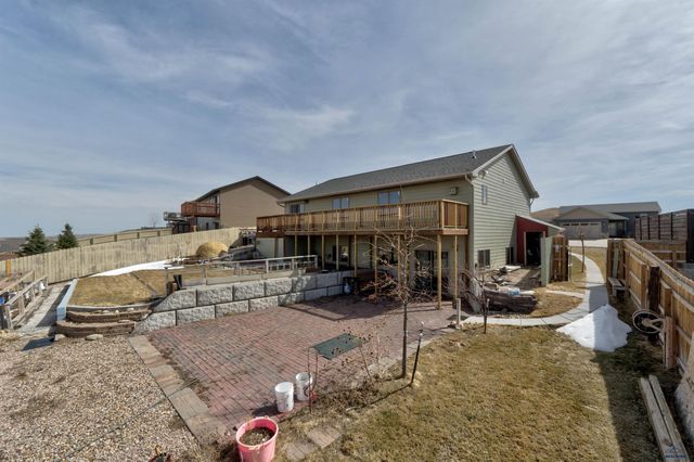 222 E BENGAL DR, Rapid City, SD 57701
