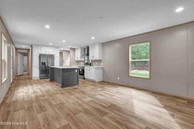 9180 Central Boulevard SE, Winnabow, NC 28479
