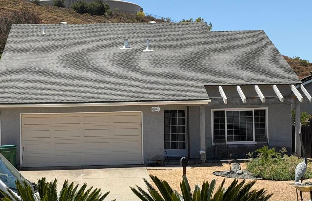 11021 Crystal Springs Rd, Santee, CA 92071