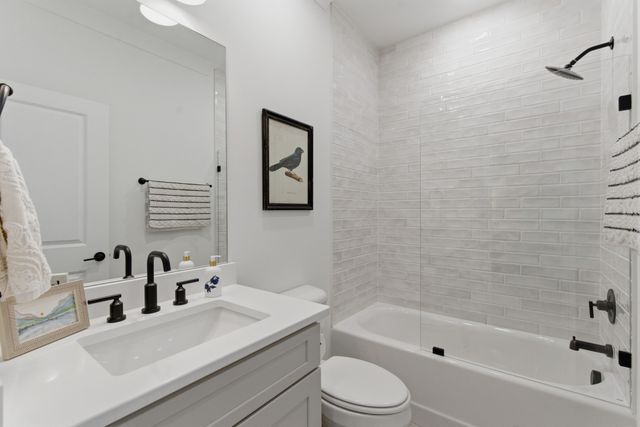 3472 Burgate Trl, Thompsons Station, TN 37179