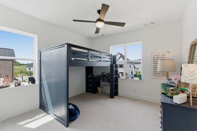 3472 Burgate Trl, Thompsons Station, TN 37179