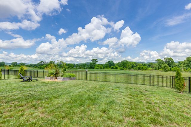 3472 Burgate Trl, Thompsons Station, TN 37179
