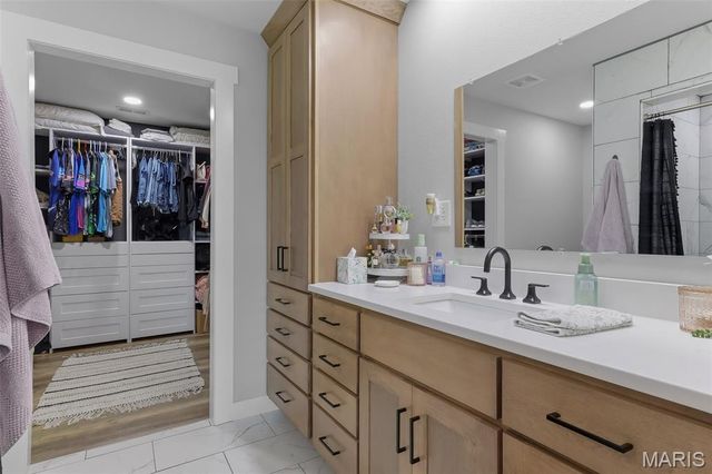 2101 Madison 9236, Fredericktown, MO 63645