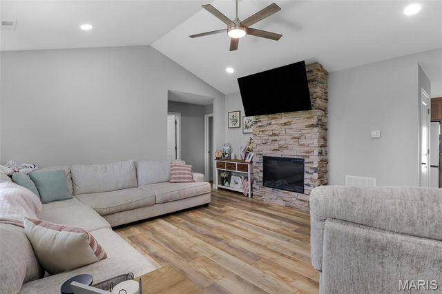 2101 Madison 9236, Fredericktown, MO 63645