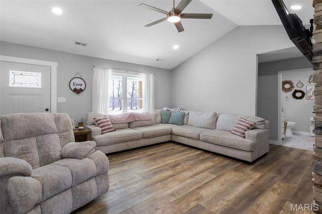 2101 Madison 9236, Fredericktown, MO 63645