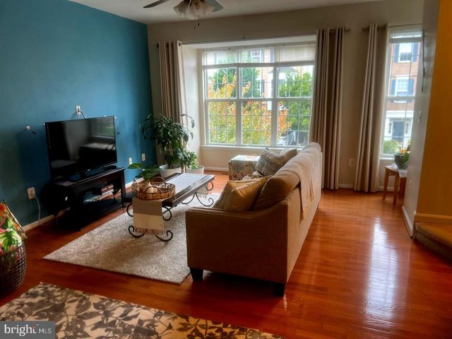 14263 LEGEND GLEN CT, Gainesville, VA 20155