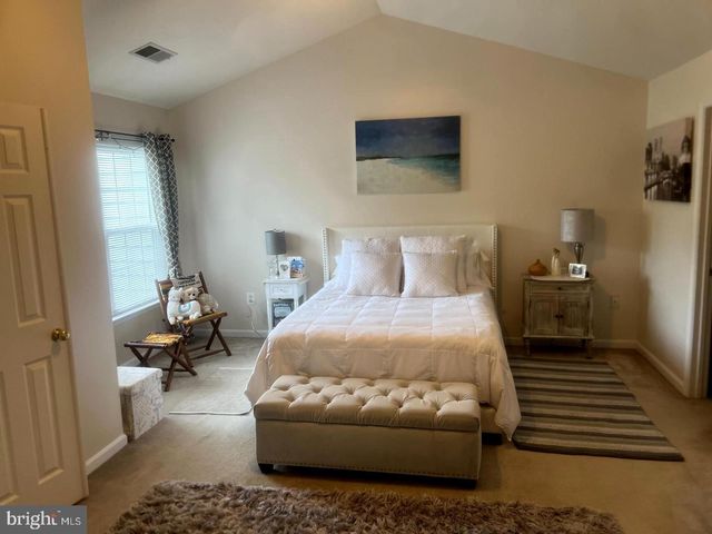 14263 LEGEND GLEN CT, Gainesville, VA 20155