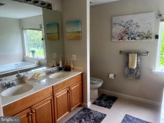 14263 LEGEND GLEN CT, Gainesville, VA 20155