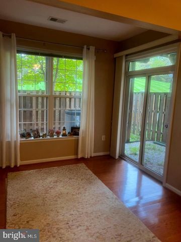 14263 LEGEND GLEN CT, Gainesville, VA 20155