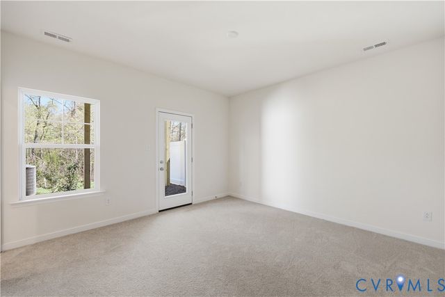 294 Greenpark Rd, Sandston, VA 23150