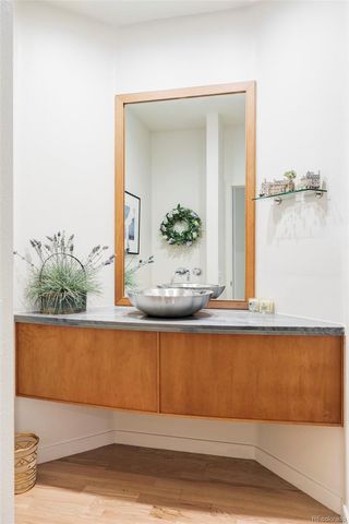 6 S Madison Street, Denver, CO 80209