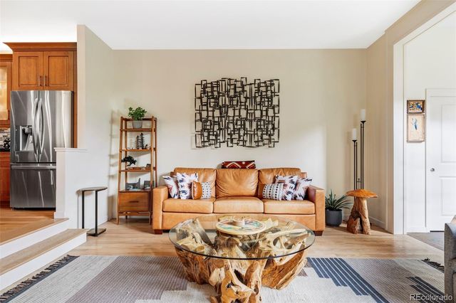 6 S Madison Street, Denver, CO 80209