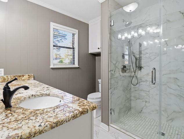 680 Wiley Page Rd, Longview, TX 75605