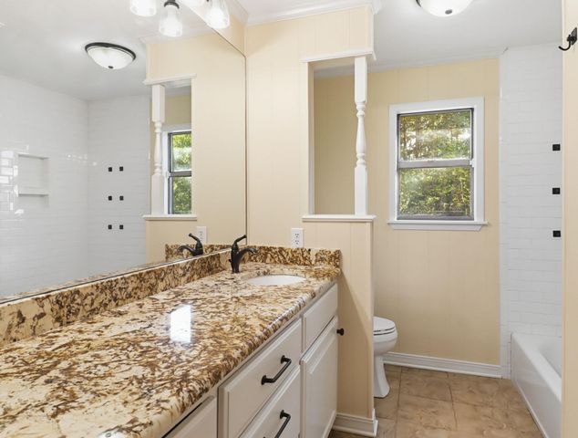 680 Wiley Page Rd, Longview, TX 75605