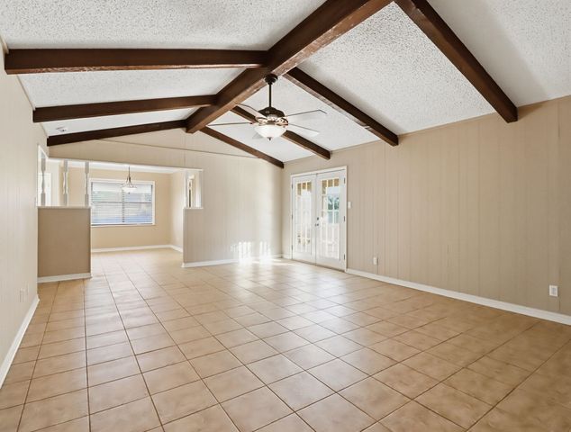 680 Wiley Page Rd, Longview, TX 75605