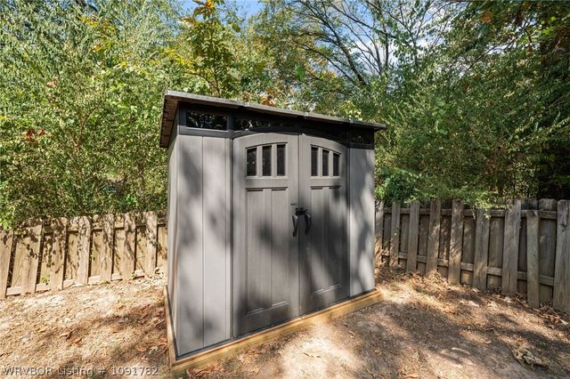 9708 Bramble Brae Street, Fort Smith, AR 72908