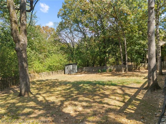 9708 Bramble Brae Street, Fort Smith, AR 72908