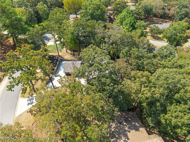 9708 Bramble Brae Street, Fort Smith, AR 72908