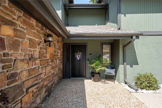 9708 Bramble Brae Street, Fort Smith, AR 72908