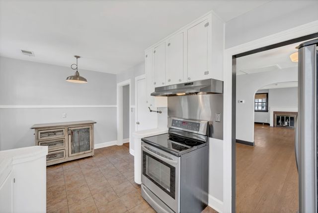 2720 Bobby Ave A, Nashville, TN 37216