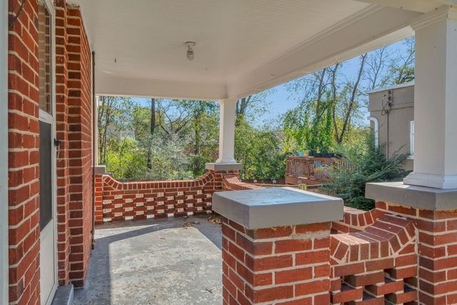 2720 Bobby Ave A, Nashville, TN 37216