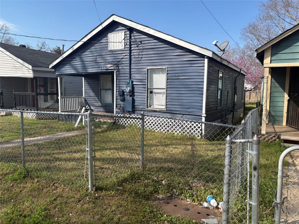 605 Kelly Street, Bossier City, LA 71111