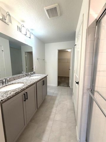 925 OVERPOOL AVENUE, Davenport, FL 33896