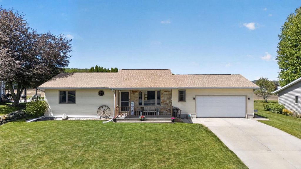 149 Vilas Hibbard Parkway, Lodi, WI 53555