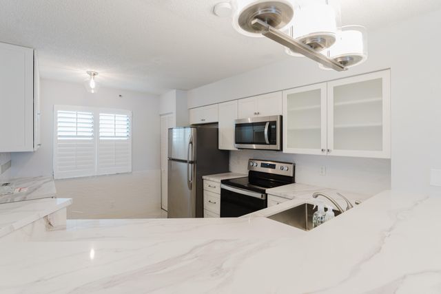 2217 Cypress Island Drive 508, Pompano Beach, FL 33069