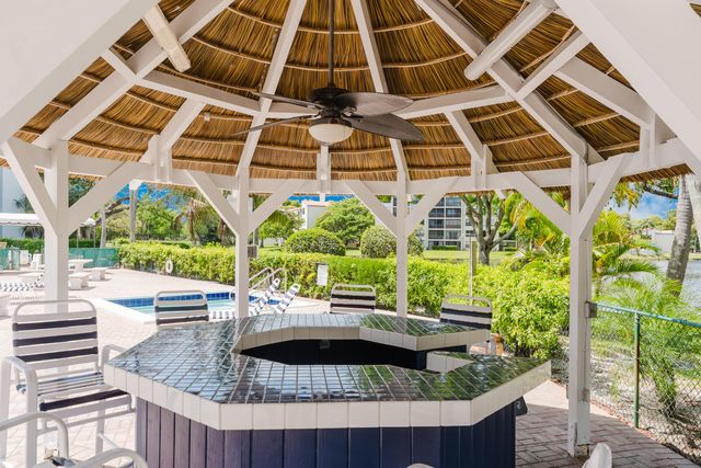 2217 Cypress Island Drive 508, Pompano Beach, FL 33069