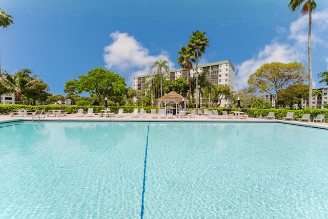 2217 Cypress Island Drive 508, Pompano Beach, FL 33069