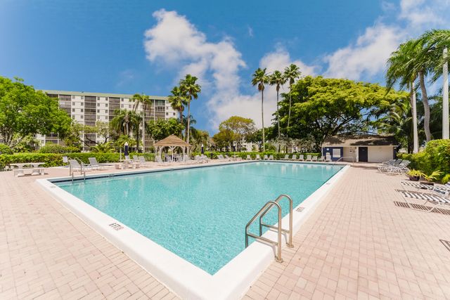 2217 Cypress Island Drive 508, Pompano Beach, FL 33069