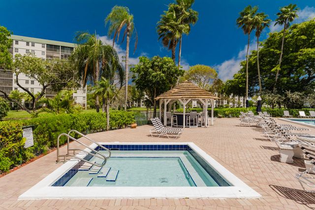 2217 Cypress Island Drive 508, Pompano Beach, FL 33069