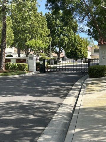 45233 Camino Monzon, Temecula, CA 92592