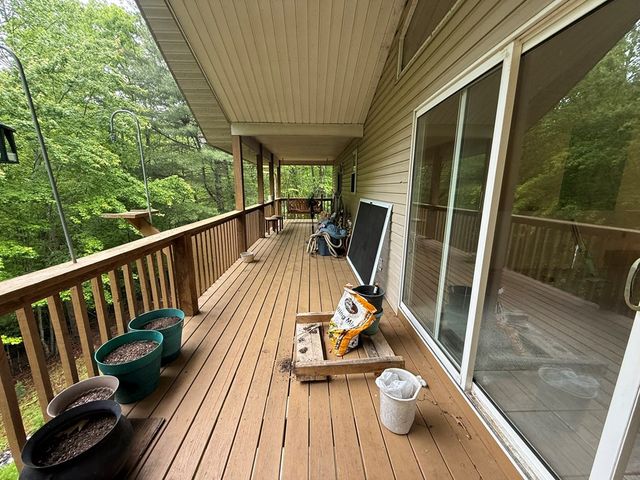 84 Sunset Terrace, Murphy, NC 28906