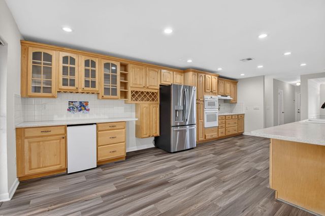 1012 W Camino Real, Boca Raton, FL 33486