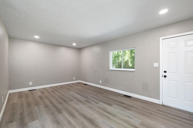 203 E Georgia Street, Ozark, MO 65721