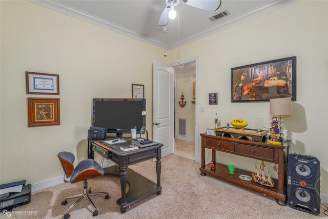 5860 S Lakeshore Drive 12, Shreveport, LA 71119