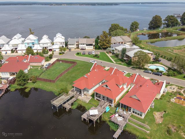 5860 S Lakeshore Drive 12, Shreveport, LA 71119