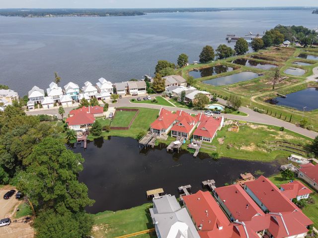 5860 S Lakeshore Drive 12, Shreveport, LA 71119