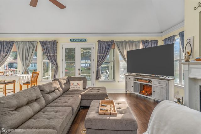 5860 S Lakeshore Drive 12, Shreveport, LA 71119